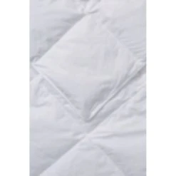 Elysian 50/50 Goose Down & Feather Quilt