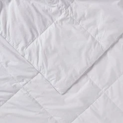 Polo 300 GSM Washable Wool Quilt