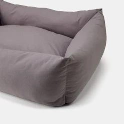 Chyka Home Chyka Love Otto Medium Dog Bed